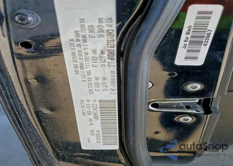 2013 Chrysler 300C из США, поврежденный, VIN 2C3CCAKT1DH630987